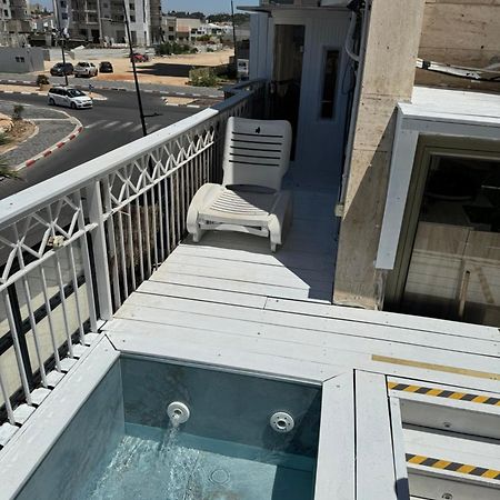 Sweet Li Appartement Asjkelon Buitenkant foto