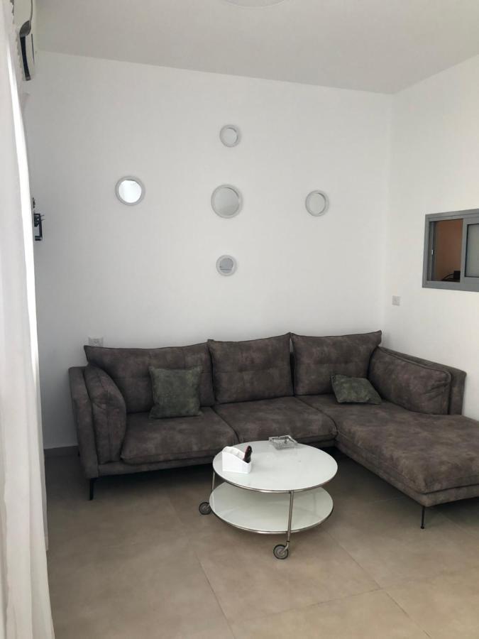 Sweet Li Appartement Asjkelon Buitenkant foto